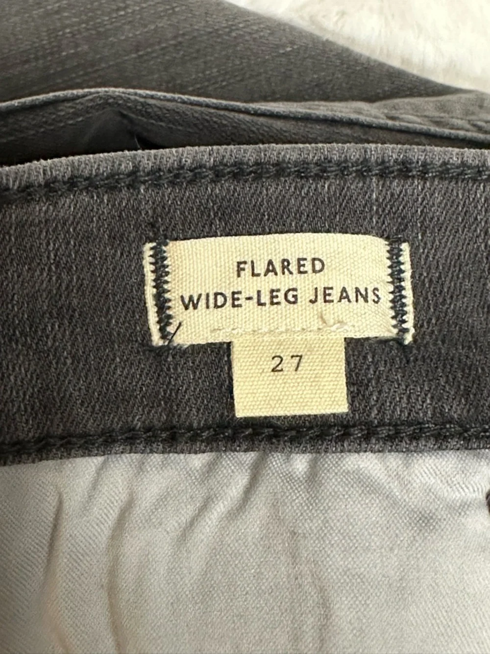 EUC! Madewell Flared Wide-Leg Crop Jeans in Black Chasm Wash Worn once!! - Picture 11 of 12